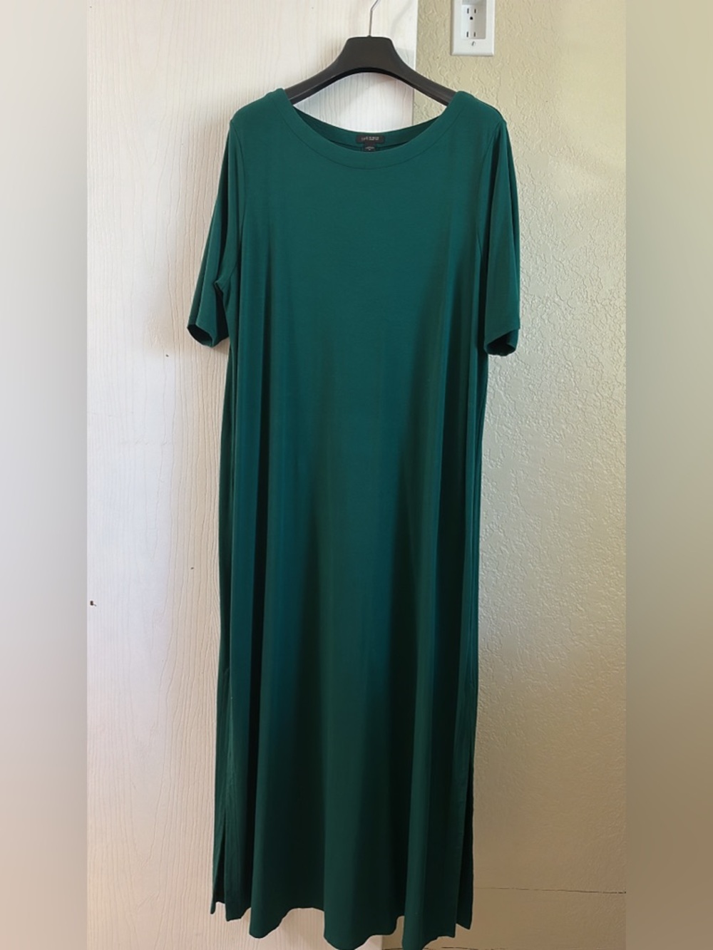 J. JILL Deep Green Knit Maxi Tee Dress